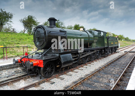 Cheltenham RC, ENGLAND - APRIL 24, 2019: Old restored Steam engine at the gloucestershire Warwickshire Steam Railway on track from Cheltenham RC. Stock Photo