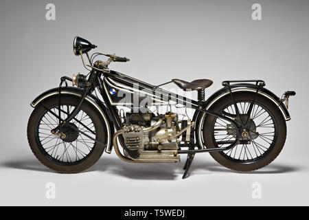 Moto d'epoca BMW R 42  Marca: Bayerische Motoren Werke modello: R 42 nazione: Germania - Monaco anno: 1927 condizioni:  restaurata cili Stock Photo