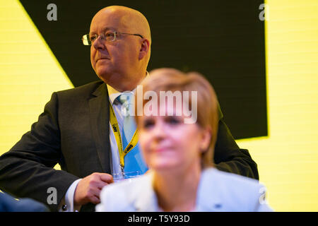 Edinburgh, Scotland, UK. 27 April, 2019. SNP ( Scottish National Party) Spring Conference takes place at the EICC ( Edinburgh International Conference Centre) in Edinburgh. Pictured; First Minister Nicola Sturgeon and her husband SNP CEO Peter Murrell Credit: Iain Masterton/Alamy Live News Stock Photo