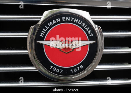hillman-enthusiast-badge-on-a-