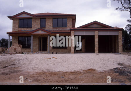 NEW HOME BEING BUILT, SUBURBAN SYDNEY, NEW SOUTH WALES, AUSTRALIA Stock Photo