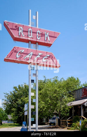 Rock Café on U.S. Route 66 in Stroud, Oklahoma, USA Stock Photo