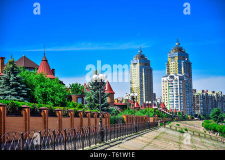 empty pavement and modern buildings in city Stock Photo