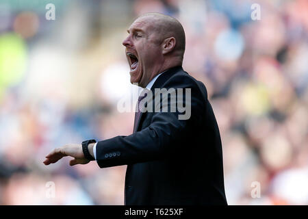 Burnley, UK. 28th Apr, 2019. Burnley Manager Sean Dyche during the Premier League match between Burnley and Manchester City at Turf Moor on April 28th 2019. Credit: PHC Images/Alamy Live News Stock Photo