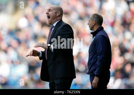 Burnley, UK. 28th Apr, 2019. Burnley Manager Sean Dyche during the Premier League match between Burnley and Manchester City at Turf Moor on April 28th 2019. Credit: PHC Images/Alamy Live News Stock Photo