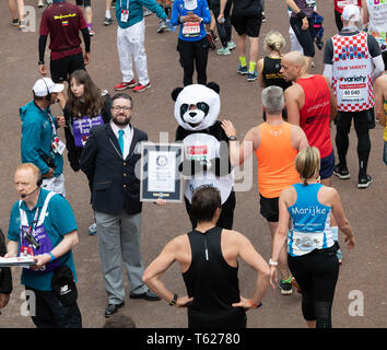 London, UK. 28th Apr, 2019.  Virgin Money London Marathon 2019 Guiness  world record for the fastest person dressed as a panda Credit: Ian Davidson/Alamy Live News Stock Photo