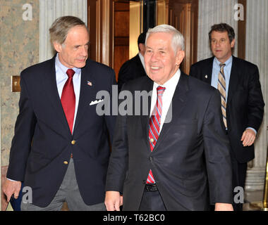 Washington, District of Columbia, USA. 24th Dec, 2009. Washington, DC - December 24, 2009 -- United States Senators Tom Carper (Democrat of Delaware), left, and Richard Lugar (Republican of Indiana) arrive to vote on H.R. 3590, regarding health care reform in the U.S. Capitol on Thursday, December 24, 2009. In a party-line vote, the bill passed 60 - 39 Credit: Ron Sachs/CNP/ZUMA Wire/Alamy Live News Stock Photo