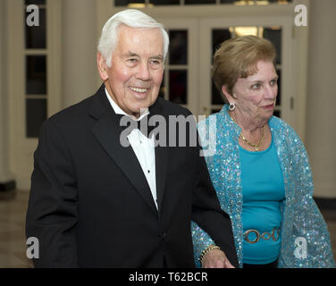 Washington, District of Columbia, USA. 14th Mar, 2012. United States Senator Richard Lugar (Republican of Indiana) and his wife, Charlene, arrive for the Official Dinner in honor of Prime Minister David Cameron of Great Britain and his wife, Samantha, at the White House in Washington, DC on Tuesday, March 14, 2012 Credit: Ron Sachs/CNP/ZUMA Wire/Alamy Live News Stock Photo