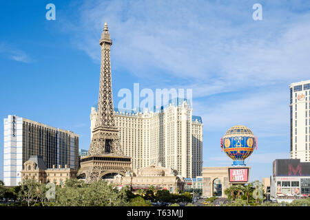 Tour Eiffel at Paris Las Vegas Hotel, Las Vegas Strip, evada, USA Stock  Photo - Alamy