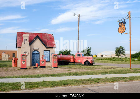 Phillips 66 Gas Station in McLean Historic District on U.S. Route 66 in Texas, USA Stock Photo