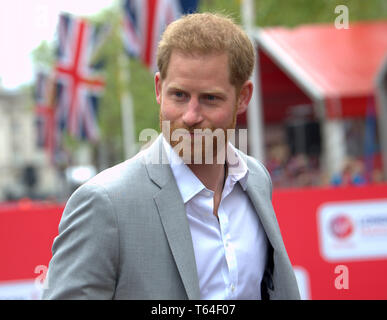 London, UK. 28th Apr, 2019. Prince Harry (GBR) attends the 39th London Marathon in London, Sunday, April 28, 2019. (Jiro Mochizuki/Image of Sport) Photo via Credit: Newscom/Alamy Live News