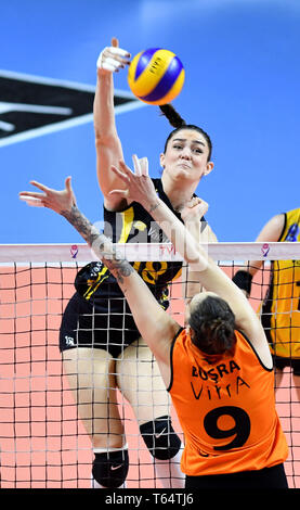 Istanbul. 29th Apr, 2019. Vakifbank's Zehra Gunes spikes during the 2018-2019 season Turkish Women's Volleyball Super League final third round match between Vakifbank and Eczacibsi on April 29, 2019. Vakifbank won 3-1. Credit: Xu Suhui/Xinhua/Alamy Live News Stock Photo