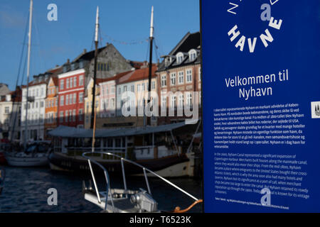 'Wlcome to Nyhavn' sign, Waterfront, Nyhavn ('New Harbour'), Copenhagen, Denmark Stock Photo