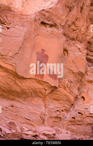 Moki Queen Pictograph, Glen Canyon National Recreation Area, Utah, USA Stock Photo