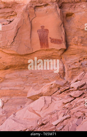 Moki Queen Pictograph, Glen Canyon National Recreation Area, Utah, USA Stock Photo