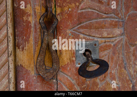 Pretty and colorful doors of traditional Omani houses in the villages of Jebal Akdar, Oman Stock Photo