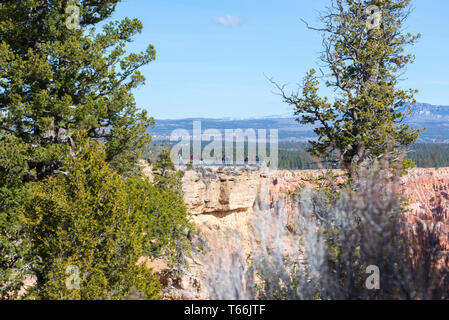Group of people at overlook platform at Bryce Point.  Bryce Canyon National Park, Utah, USA. Stock Photo