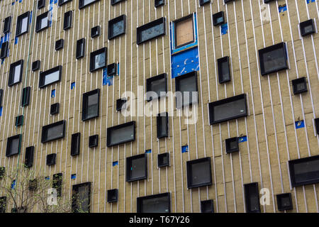 Detail of windows of new construction on the West Side, Hellâ€™s Kitchen neighborhood of New York on Saturday, April 20, 2019. (Â© Richard B. Levine) Stock Photo