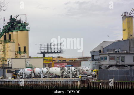 Industry and development around Flushing Creek in the Flushing neighborhood of Queens in New York on Saturday, April 20, 2019. (© Richard B. Levine) Stock Photo