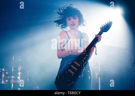 BENICASSIM, SPAIN - JUL 19: Heather Baron-Gracie, singer of Pale Waves (band), performs in concert at FIB Festival on July 19, 2018 in Benicassim, Spa Stock Photo