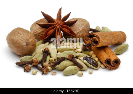 Heap of spices isolated on white background Stock Photo - Alamy