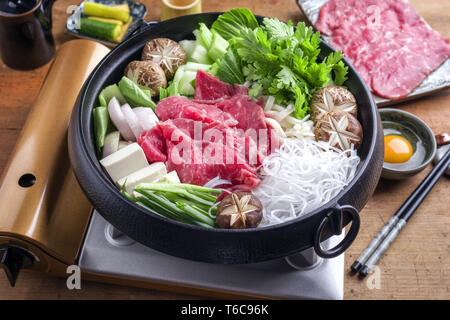 Sukiyaki in traditional Japanese Cast Iron Pot Stock Photo - Alamy