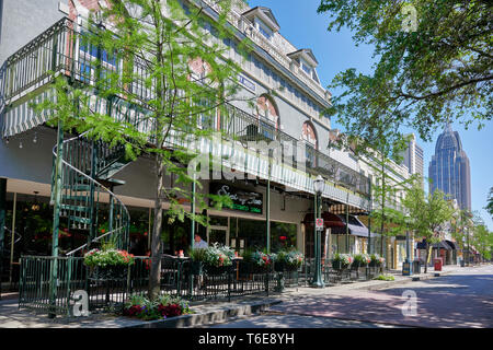 Spot of Tea restaurant and sidewalk cafe on Daphne Street in the historical district of Mobile Alabama, USA. Stock Photo
