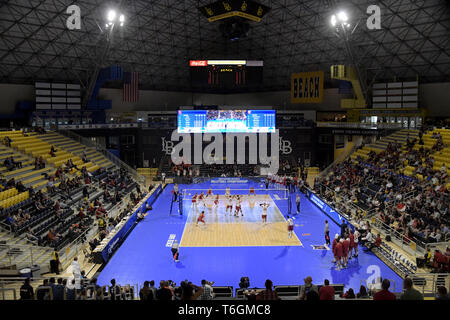 https://l450v.alamy.com/450v/t6gmc8/long-beach-united-states-30th-apr-2019-general-overall-view-of-the-walter-pyramid-during-an-ncaa-championships-opening-round-match-between-the-lewis-flyers-and-the-southern-california-trojans-wednesday-april-30-2019-in-long-beach-calif-lewis-defeated-usc-20-25-25-18-15-18-20-22-25-23-kirby-lee-via-ap-photo-via-credit-newscomalamy-live-news-t6gmc8.jpg