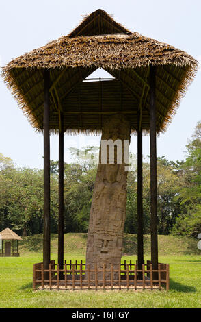 Ancient Maya monument - Stele F carved stone erected by ruler K'ak' Tiliw Chan Yopaat in the  8th century AD; Quirigua, Guatemala Central America Stock Photo