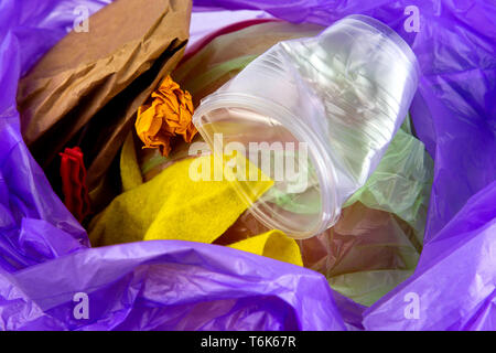 https://l450v.alamy.com/450v/t6k67r/concept-of-garbage-and-pollution-background-and-texture-of-a-pile-of-garbage-crumpled-plastic-cup-packages-paper-t6k67r.jpg