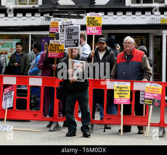 An anti racist protestors confronting The English Defence. Picture by DAVID BAGNALL Stock Photo