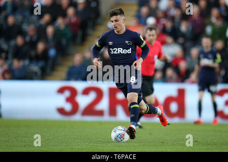 Swansea, UK. 01st May, 2019. Mason Mount of Derby County in action. EFL Skybet championship match, Swansea city v Derby County at the Liberty Stadium in Swansea, South Wales on Wed 1st May 2019. this image may only be used for Editorial purposes. Editorial use only, license required for commercial use. No use in betting, games or a single club/league/player publications. pic by Andrew Orchard/Andrew Orchard sports photography/Alamy Live news Credit: Andrew Orchard sports photography/Alamy Live News Stock Photo