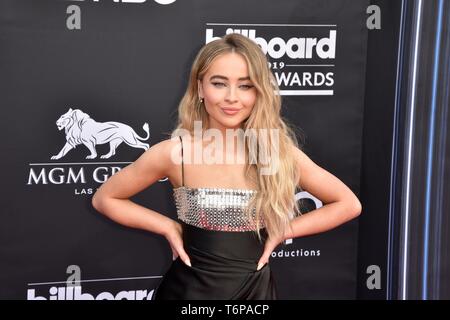 Sabrina carpenter 2019 hi-res stock photography and images - Alamy