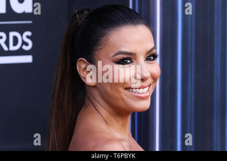 Eva Longoria Arrives For The 2019 Billboard Music Awards At The MGM ...