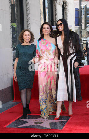 Hollywood, Ca. 1st May, 2019. Rhea Perlman, Lucy Liu, Demi Moore at the Lucy Liu Hollywood Walk of Fame Ceremony in Hollywood, California on May 1, 2019. Credit: David Edwards/Daily Celeb/Media Punch/Alamy Live News Stock Photo