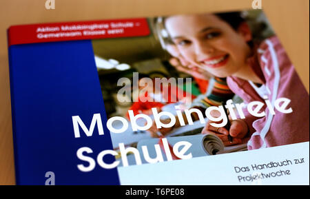 Magdeburg, Germany. 02nd May, 2019. Close-up of a brochure taken during the presentation of the new anti-mobbing program 'Being Together in Class'. The Ministry of Education and the Techniker Krankenkasse (TK) are continuing their joint initiative to prevent bullying at schools in Saxony-Anhalt, which was launched in the 2011/2012 school year. Credit: Ronny Hartmann/dpa-Zentralbild/ZB/dpa/Alamy Live News Stock Photo