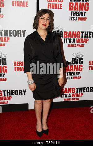 Pasadena, USA. 01st May, 2019. Mayim Bialik at the Series Finale Party For CBS' 'The Big Bang Theory' held at The Langham Huntington in Pasadena, CA, May 1, 2019. Photo by: Richard Chavez/PictureLux Credit: PictureLux/The Hollywood Archive/Alamy Live News Stock Photo