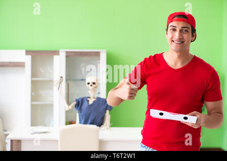 Concept of very slow pizza deliver service Stock Photo