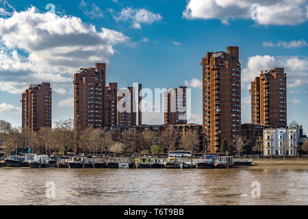The World's End Estate  high-rise tower blocks development in  Chelsea, London, UK Stock Photo