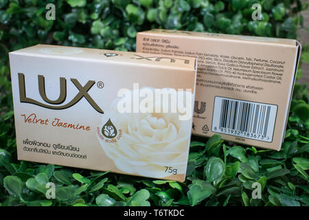 Lux Face Body Soap l Price in Sri Lanka - Bamagate.com