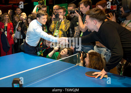 Ukrainian comic actor and presidential candidate Volodymyr Zelenskiy playing table tennis at his campaign headquarters following the presidential election in Kiev, Ukraine.  Featuring: Volodymyr Zelenskiy Where: Kiev, Ukraine When: 31 Mar 2019 Credit: IPA/WENN.com  **Only available for publication in UK, USA, Germany, Austria, Switzerland** Stock Photo
