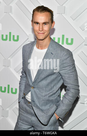 Rhys Wakefield attends 2019 Hulu Upfront on May 01, 2019 in New York City. Stock Photo
