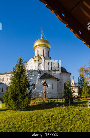 Russian Orthodox Church in Moscow Stock Photo - Alamy