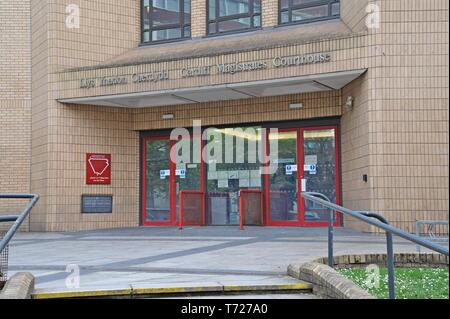 Cardiff Magistrates Court Stock Photo: 49831777 - Alamy