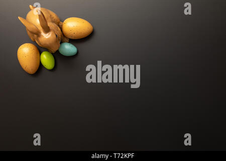 a happy easter decoration with a bunny and some eggs Stock Photo