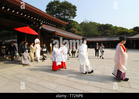 Tokyo, Japan - April 7, 2019: Procession ceremony of traditional Japanese wedding at Meiji, Shrine or Meiji Jingu, in Tokyo, Japan Stock Photo