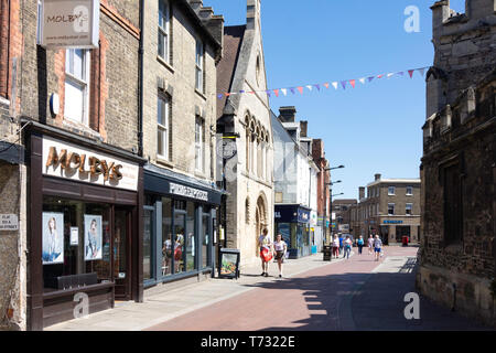 Huntingdon, High Street, Huntingdon, Cambridgeshire, England, United Kingdom Stock Photo