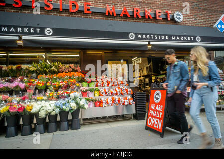 Another branch of the Westside Market chain of supermarkets opens in Chelsea in New York on Thursday, May 2, 2019. The local chain, which replaced the shuttered Garden of Eden supermarket in this location, joins a plethora of food shopping sources in the area including Whole Foods Market, Fairway and Gristedeâ€™s, the local chain New Yorkers love to hate. (Â© Richard B. Levine) Stock Photo