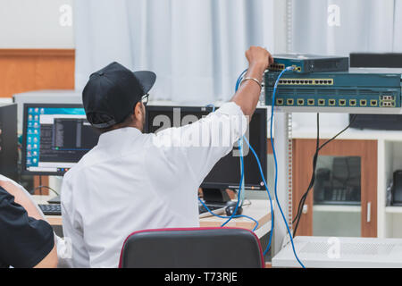 Computer Engineering Network Project Back of Asian University students majoring in Computer Engineering ...