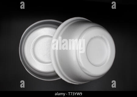 Styrofoam bowl hi-res stock photography and images - Alamy